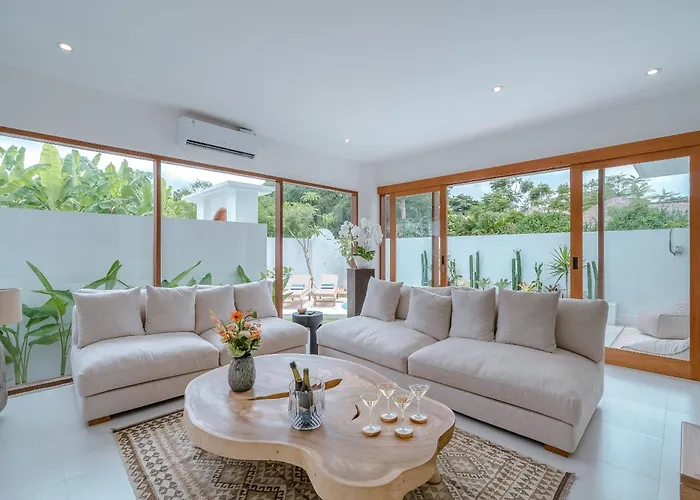 Ferienhaus Karma - Modern & Luxury 3br - Beah Canggu