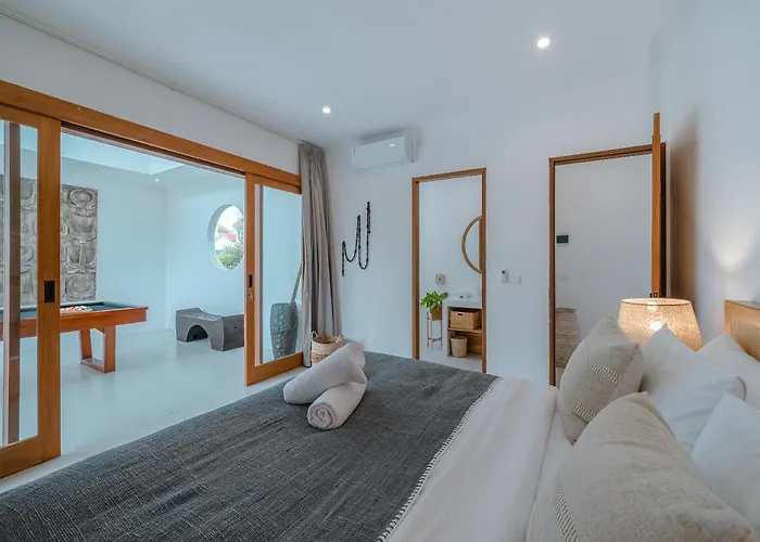 Villa Karma - Modern 3Br Villa - Canggu Beah